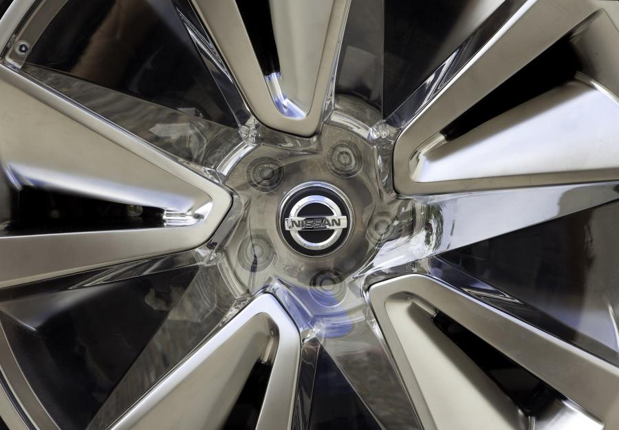  Nissan Ellure Concept 2010 года  (фото 27 из 52)